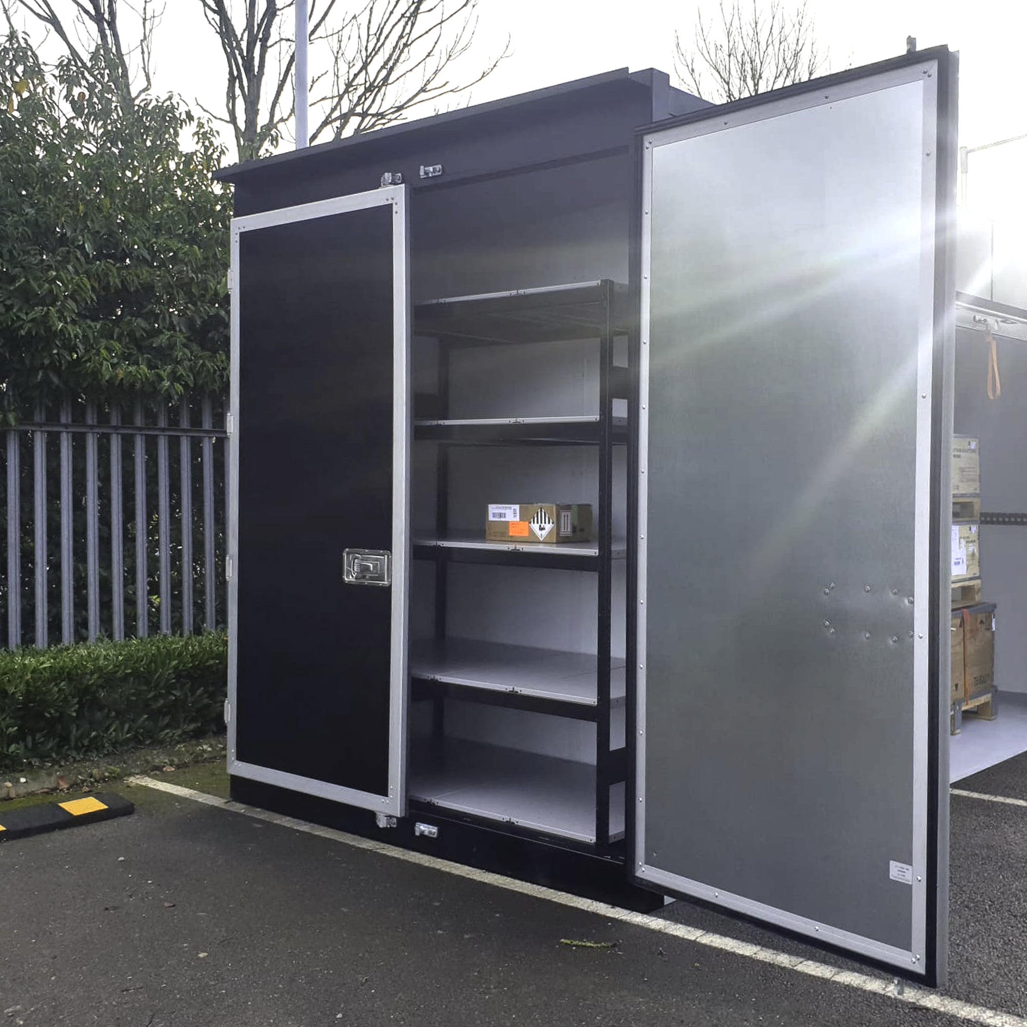EV Battery Storage Pod