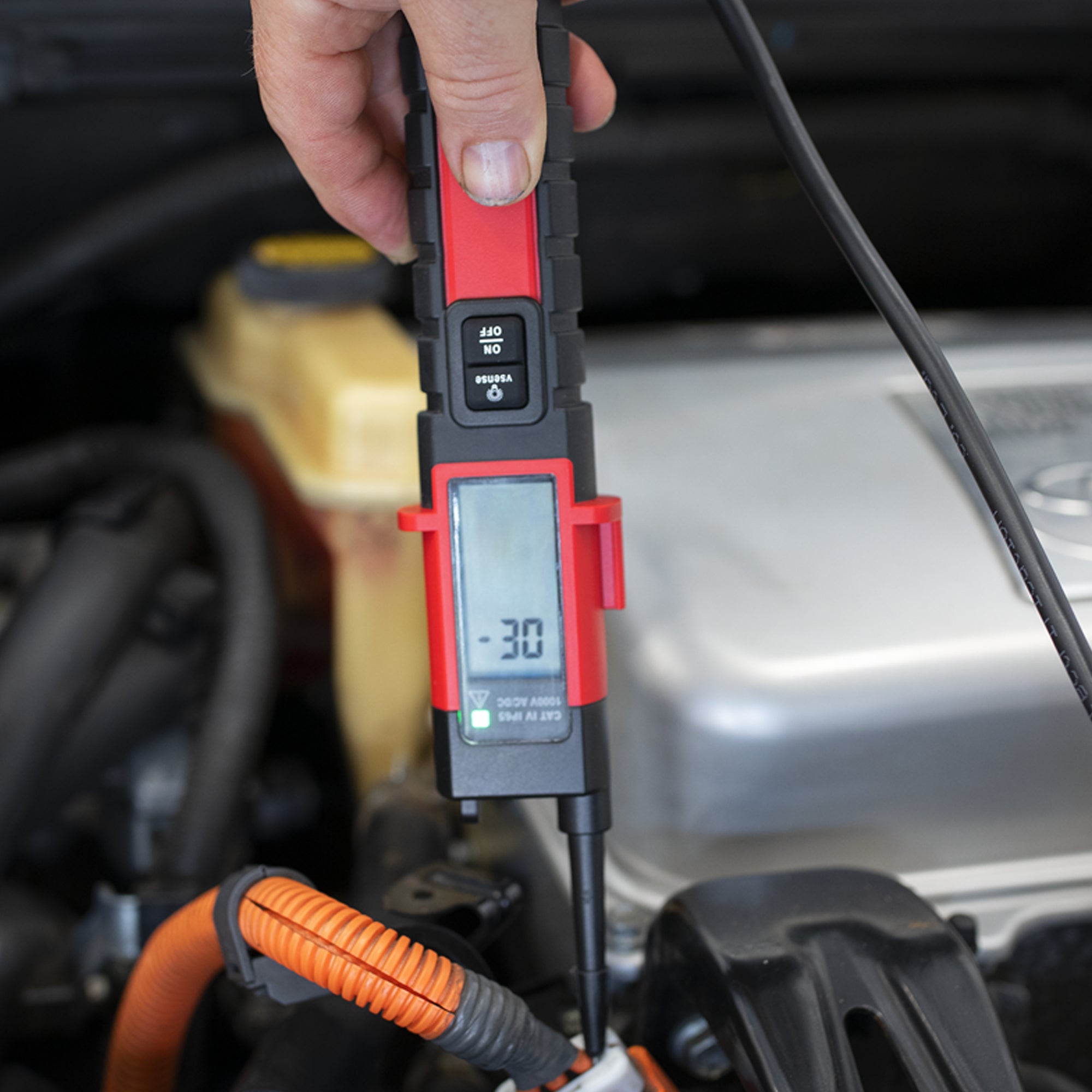 Hybrid & EV Voltage Tester