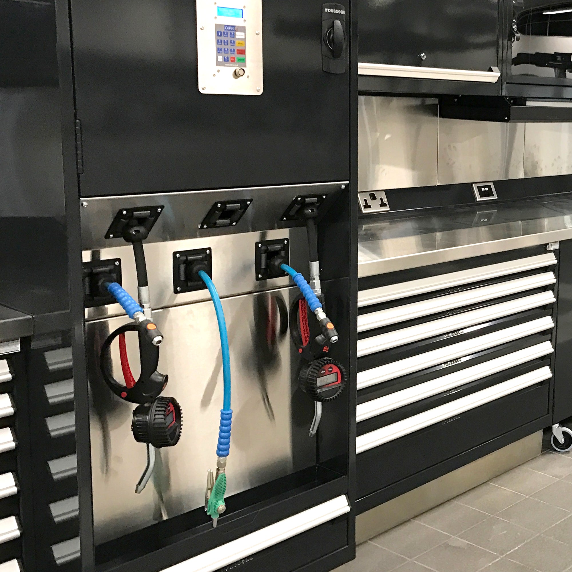 Rousseau Dual Shift Double Workstation