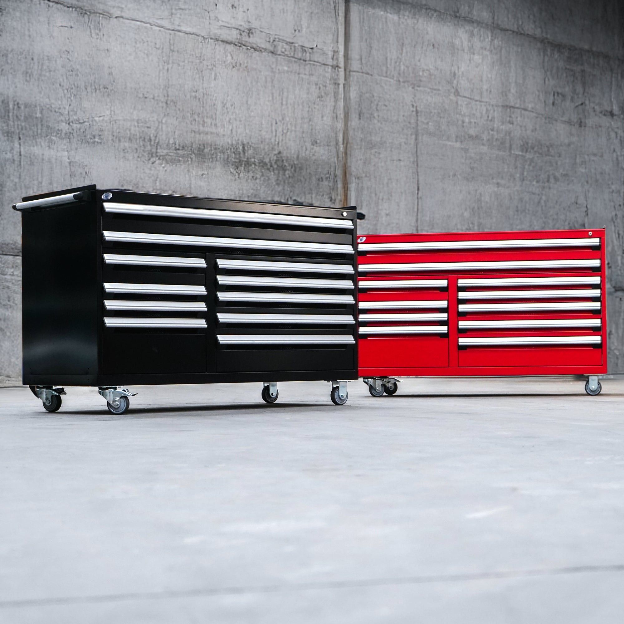 Rousseau Mobile 11 Drawer 60 Inch Red Toolbox