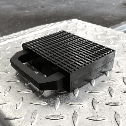 160x120x40mm Universal Handled Rubber Lifting Block