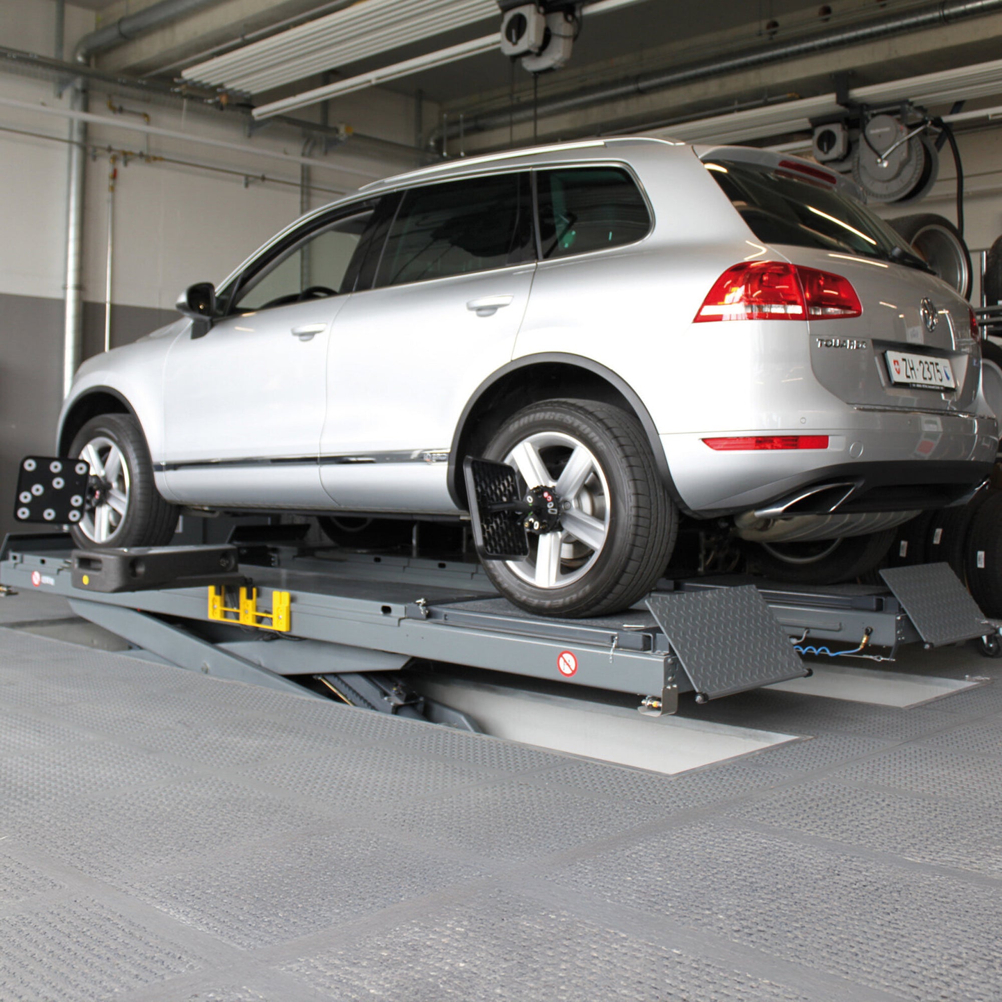 MAHA DUO 4.2 CM 4200kg Service Scissor Lift