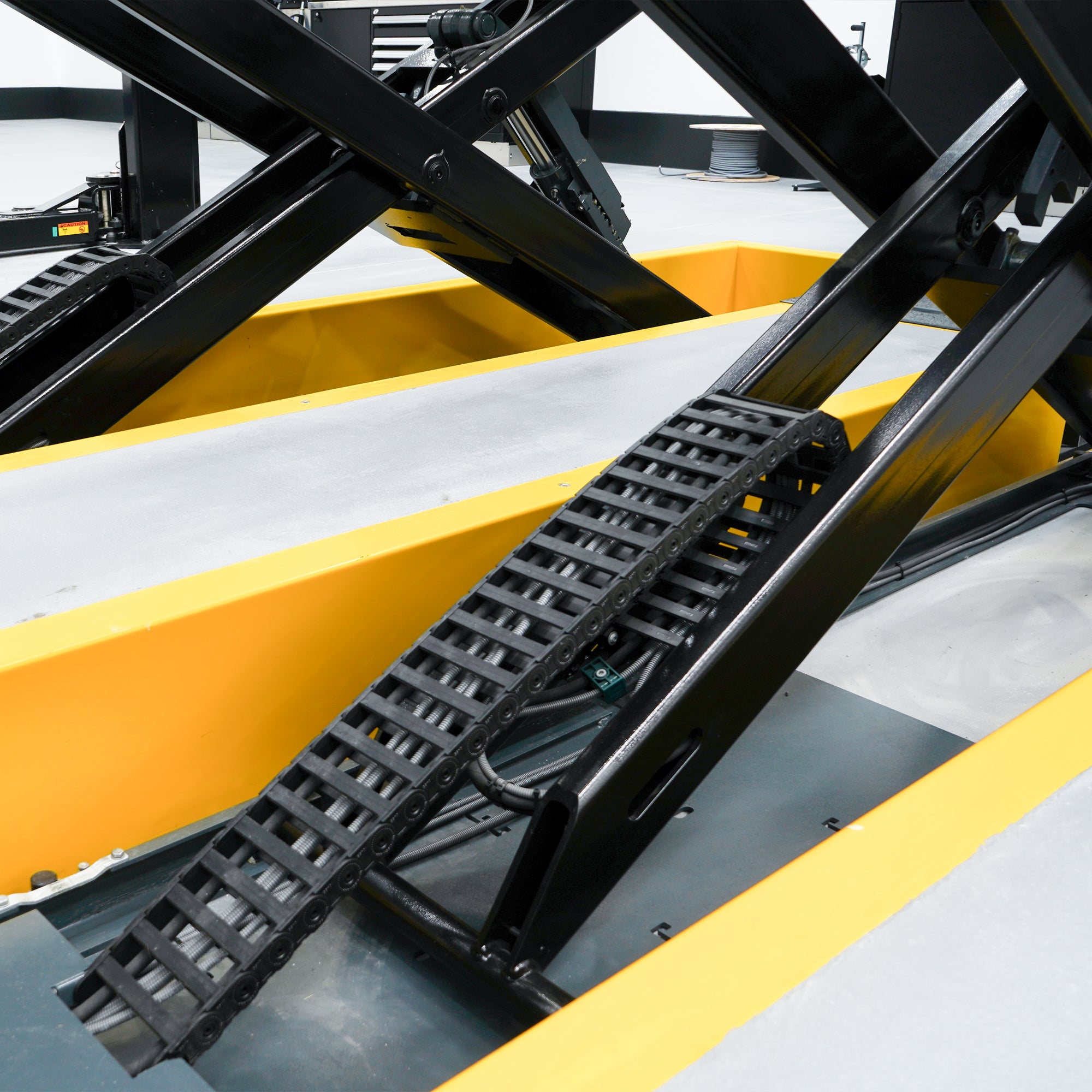 MAHA DUO 4.2 CM 4200kg Service Scissor Lift
