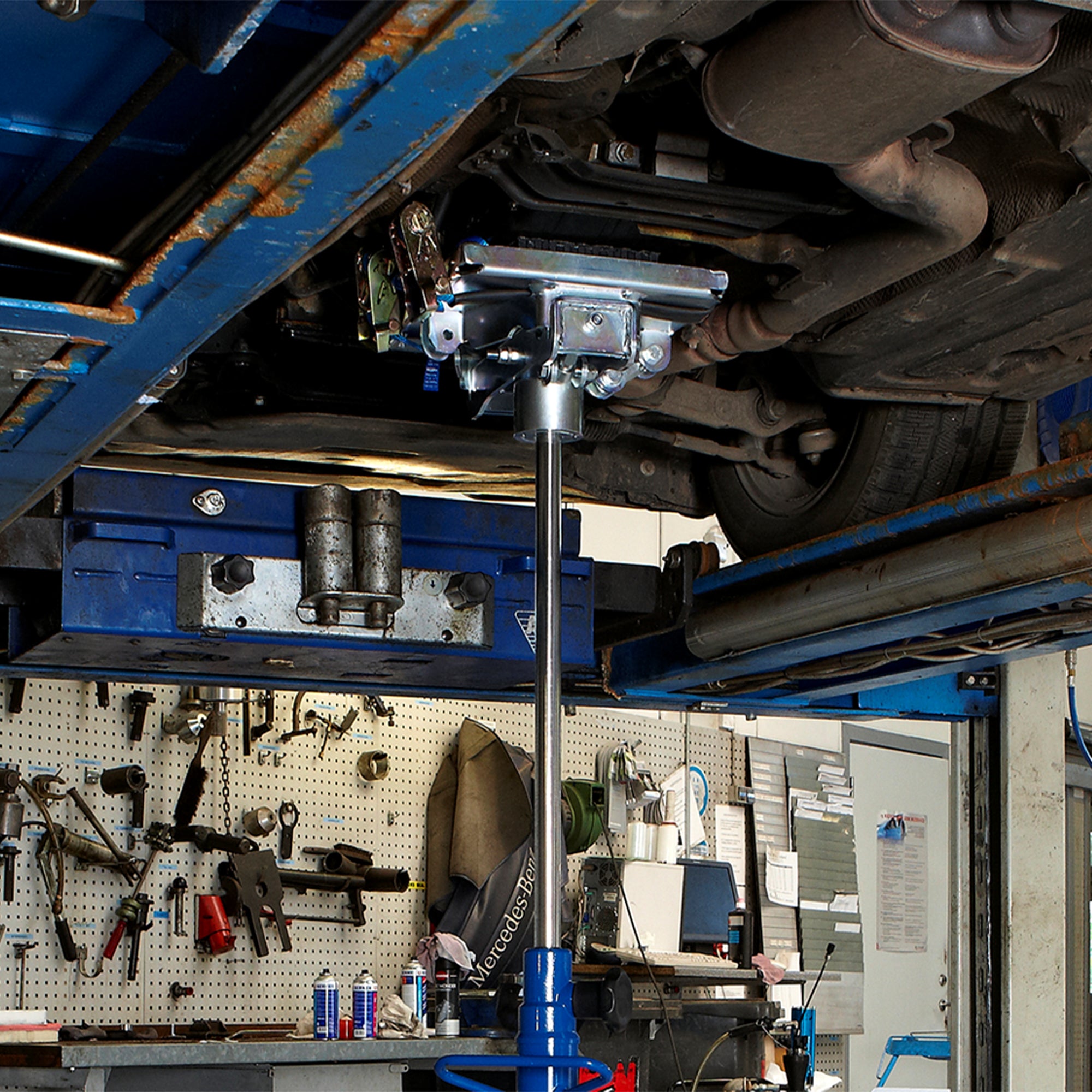 AC Hydraulic AS1 Gearbox Saddle